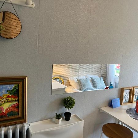 Face Au Chateau , Chambre Hyper Centre ก็อง ภายนอก รูปภาพ